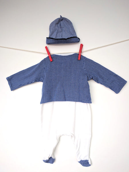 Ensemble à petits carreaux