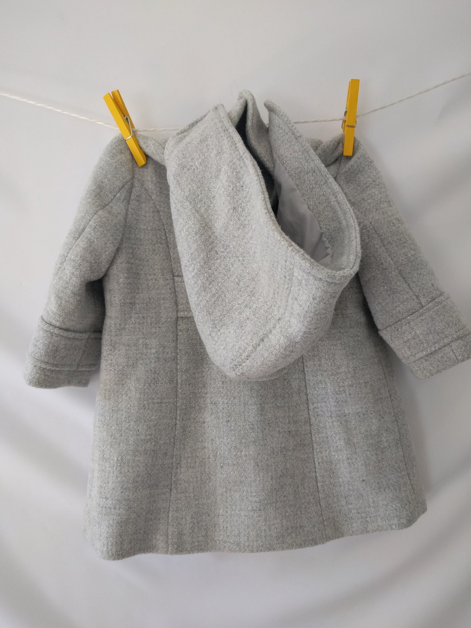 Manteau gris paillettes