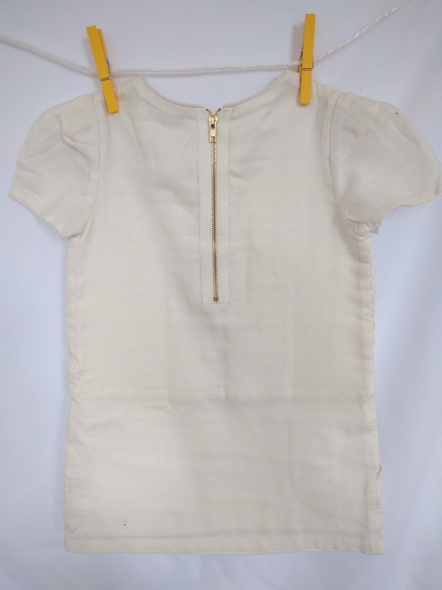 Robe chic blanc cassé