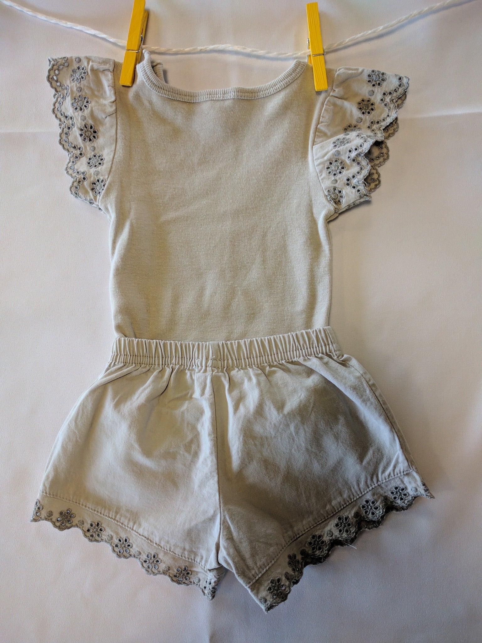 Ensemble d'été: short + body