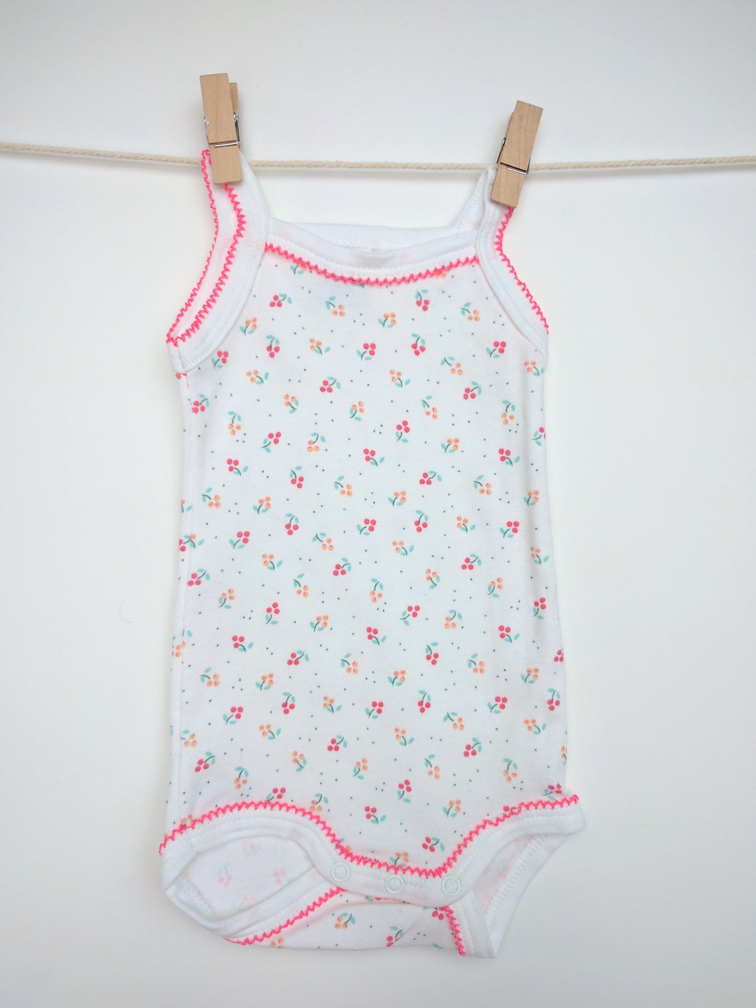 Body débardeur à fleurs