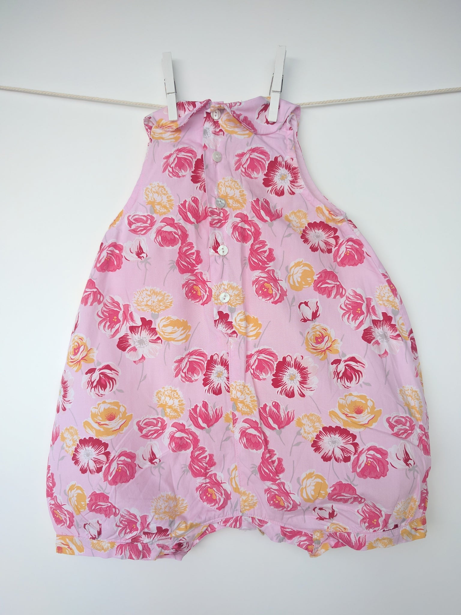 Combicourte fleurie sans manche