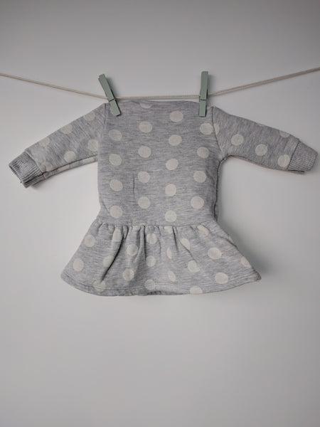 Robe épaisse à pois