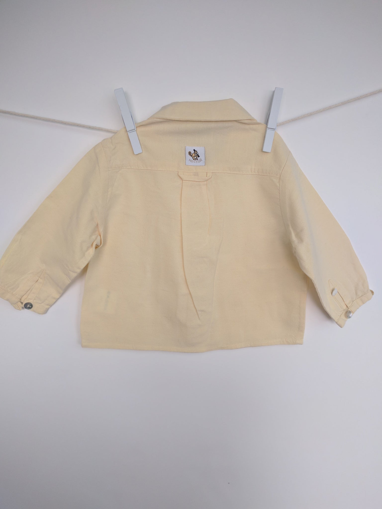 Chemise jaune poussin