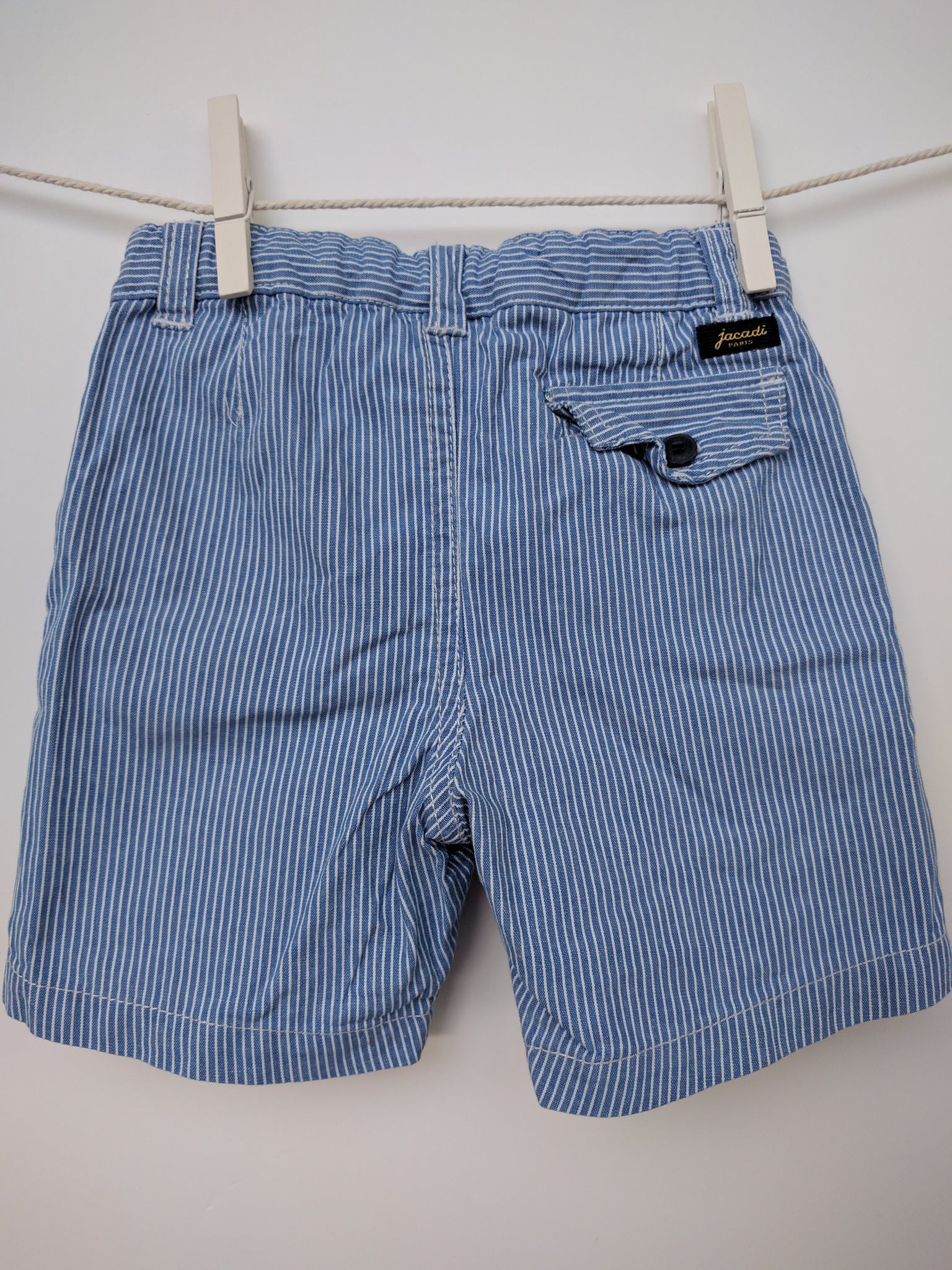 Short rayé bleu et blanc Jacadi