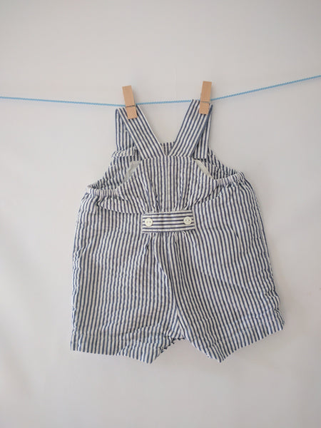 Salopette chic à rayures