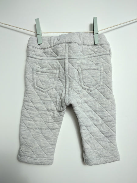 Pantalon matelassé gris